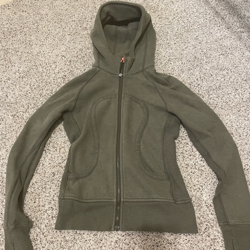 Lululemon Scuba Hoodie!